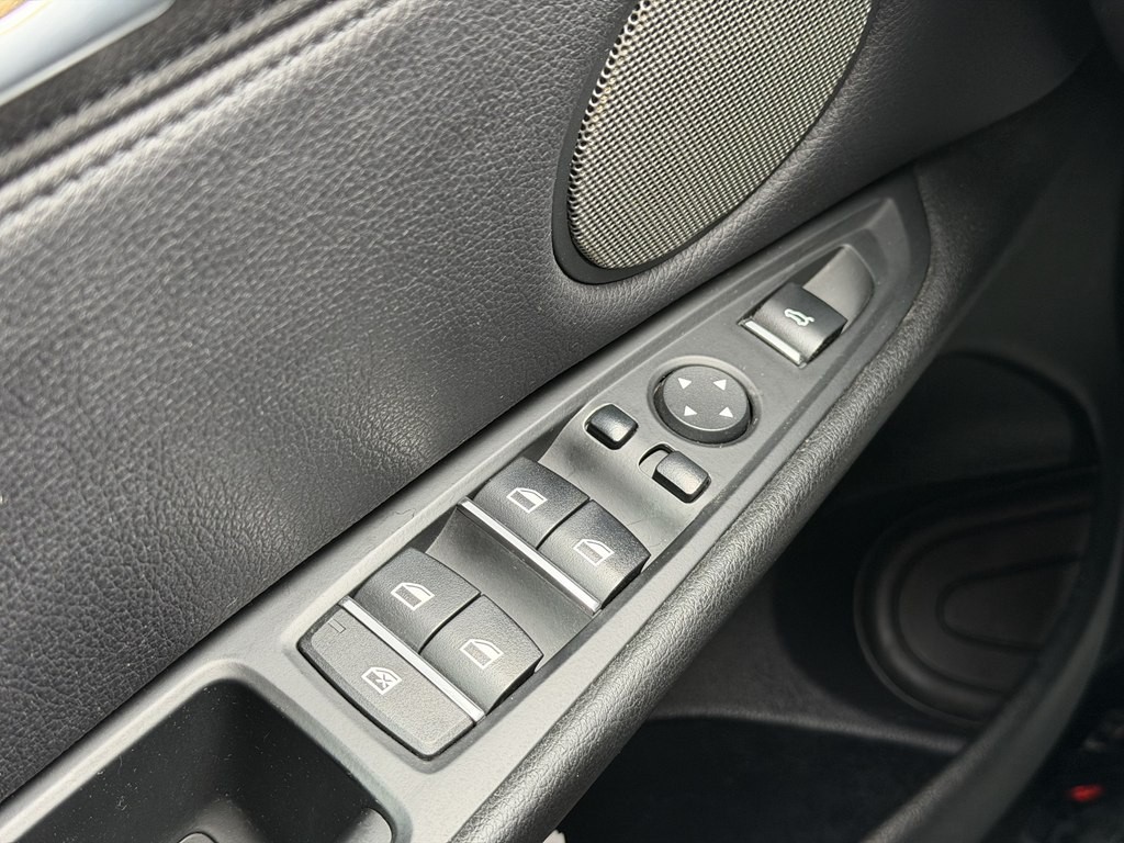 2015 BMW X5 Image 15