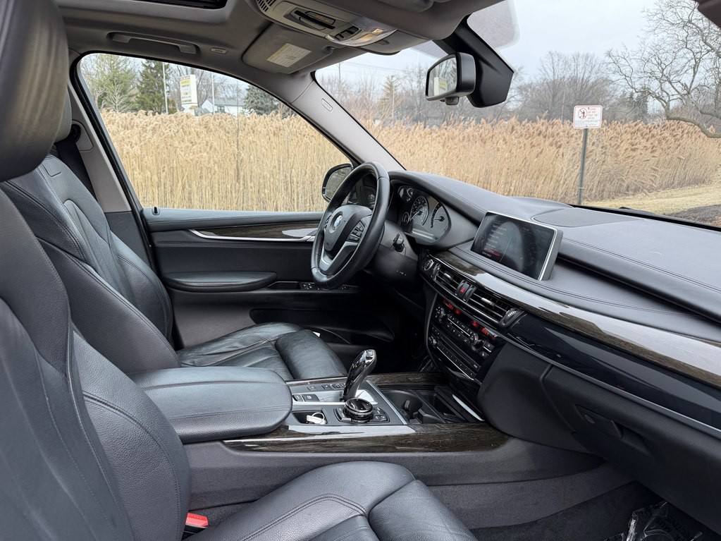 2015 BMW X5 Image 29