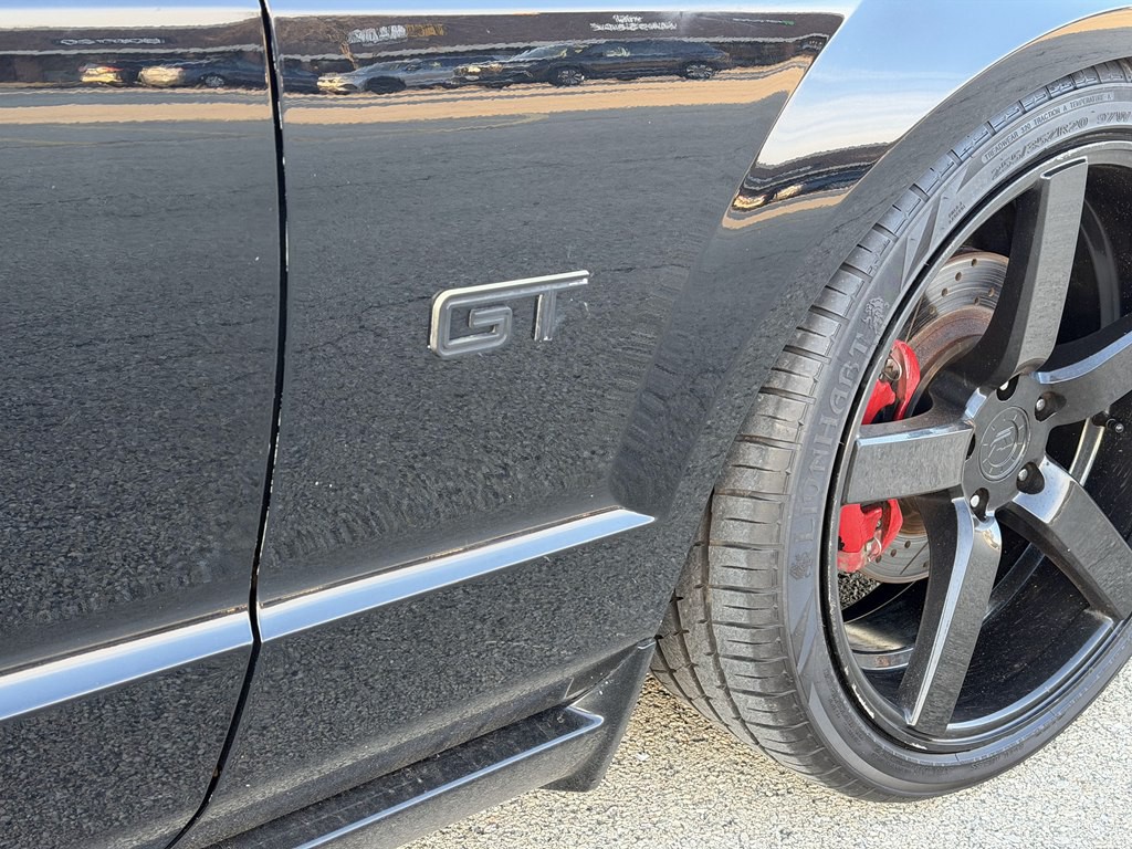 2007 Ford Mustang Image 17