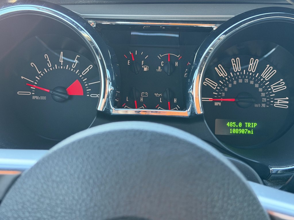 2007 Ford Mustang Image 35