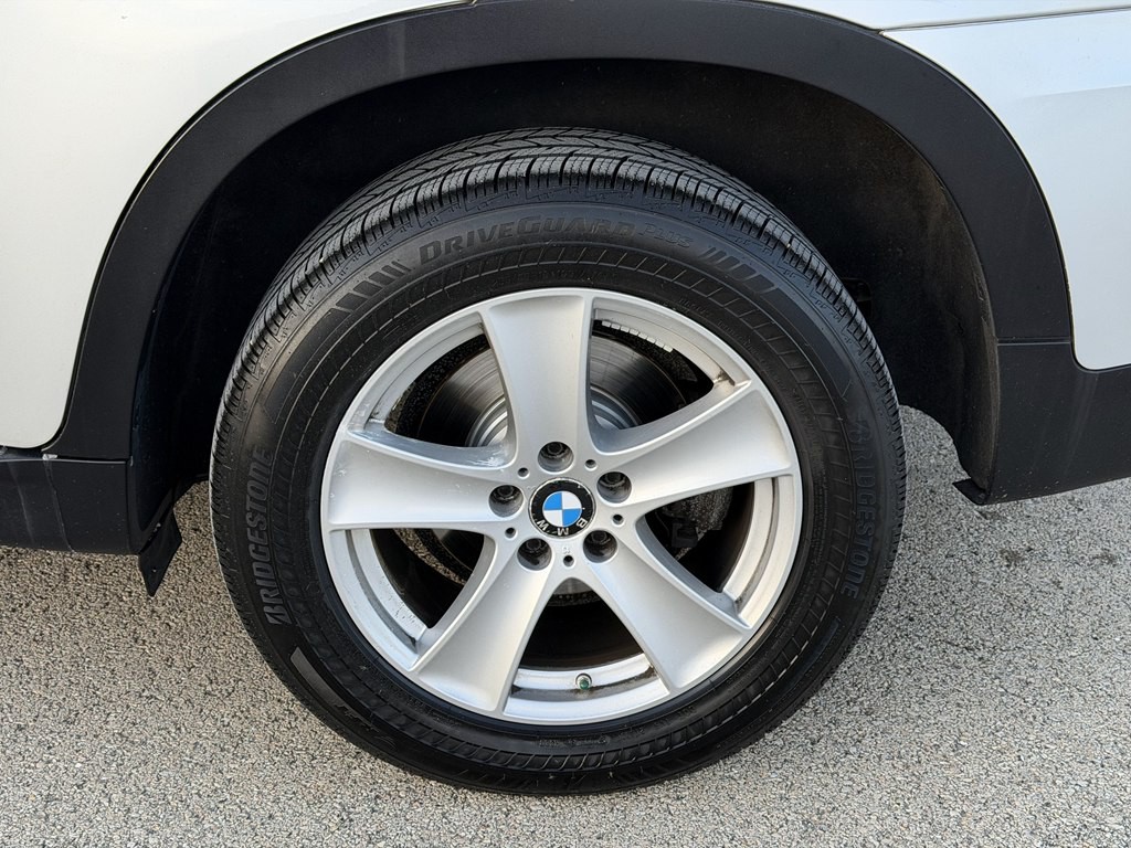 2012 BMW X5 Image 11
