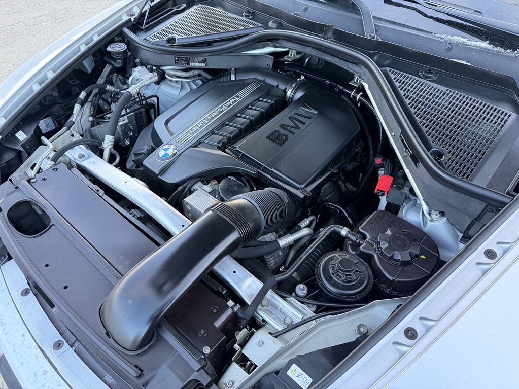 2012 BMW X5 Image 17
