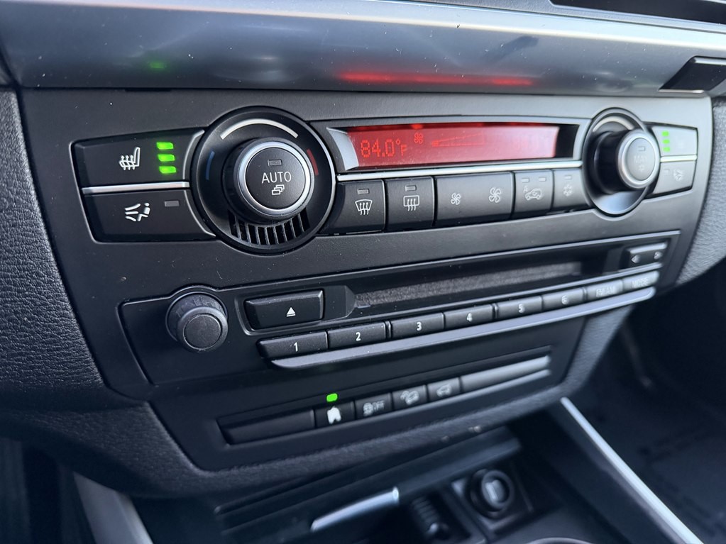 2012 BMW X5 Image 35