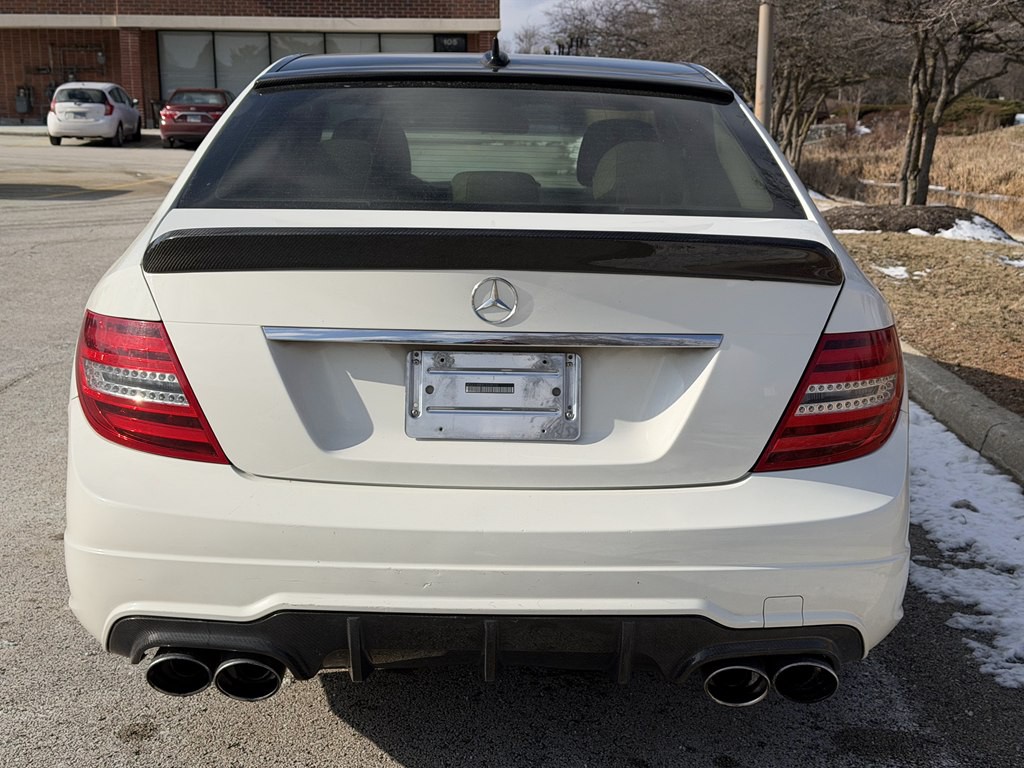2012 Mercedes-Benz C-Class Image 8