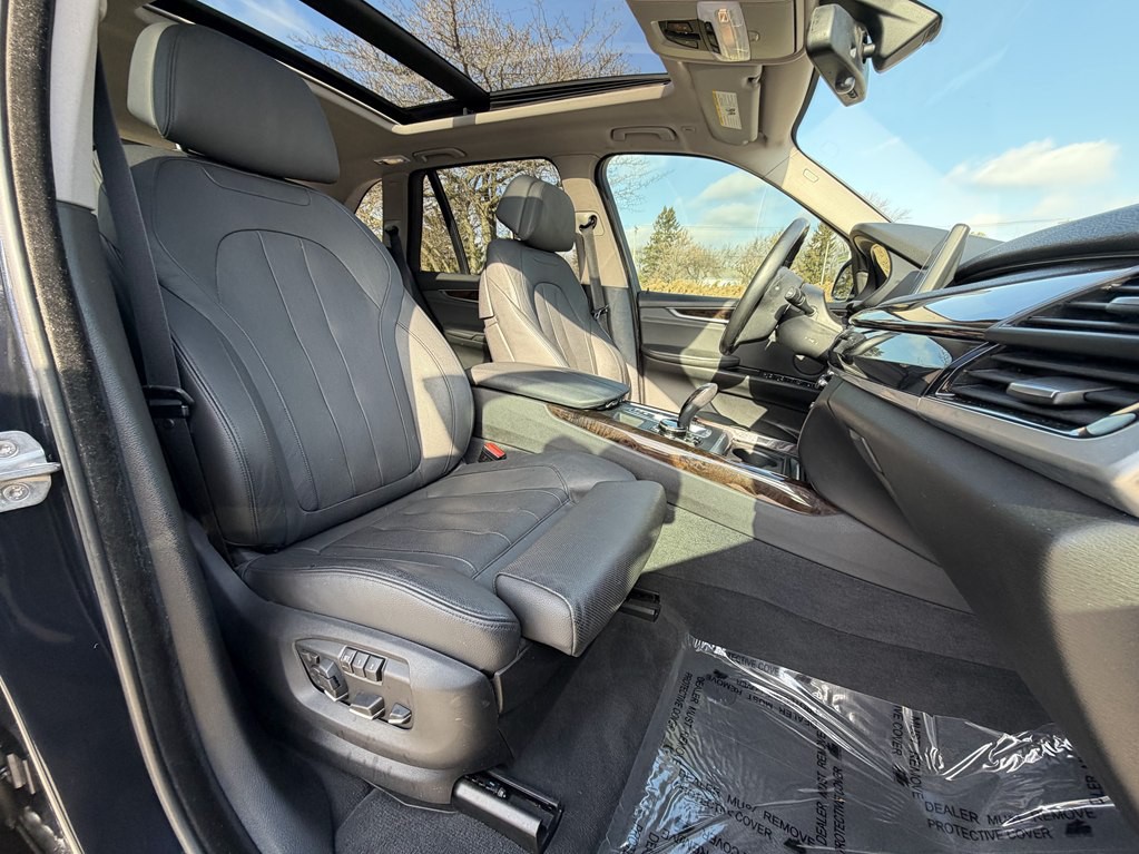 2016 BMW X5 Image 39