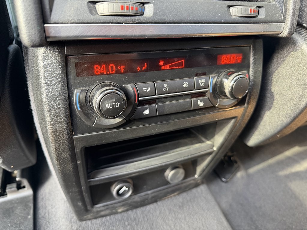 2016 BMW X5 Image 32