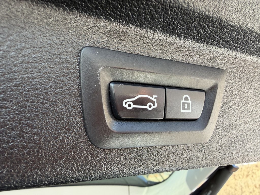 2016 BMW X5 Image 36