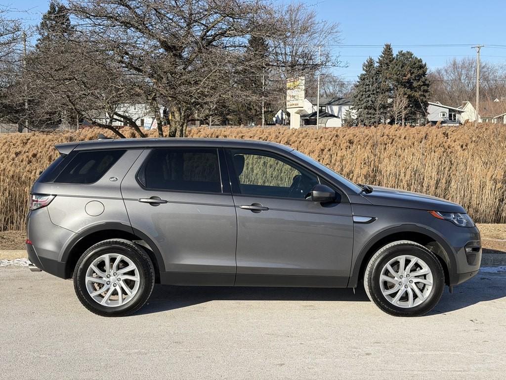 2016 Land Rover Discovery Sport Image 5