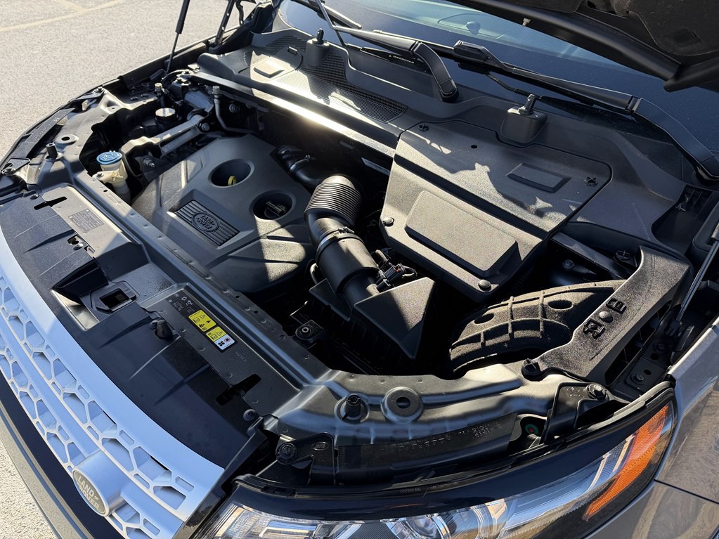 2016 Land Rover Discovery Sport Image 17