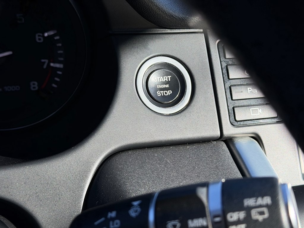 2016 Land Rover Discovery Sport Image 36