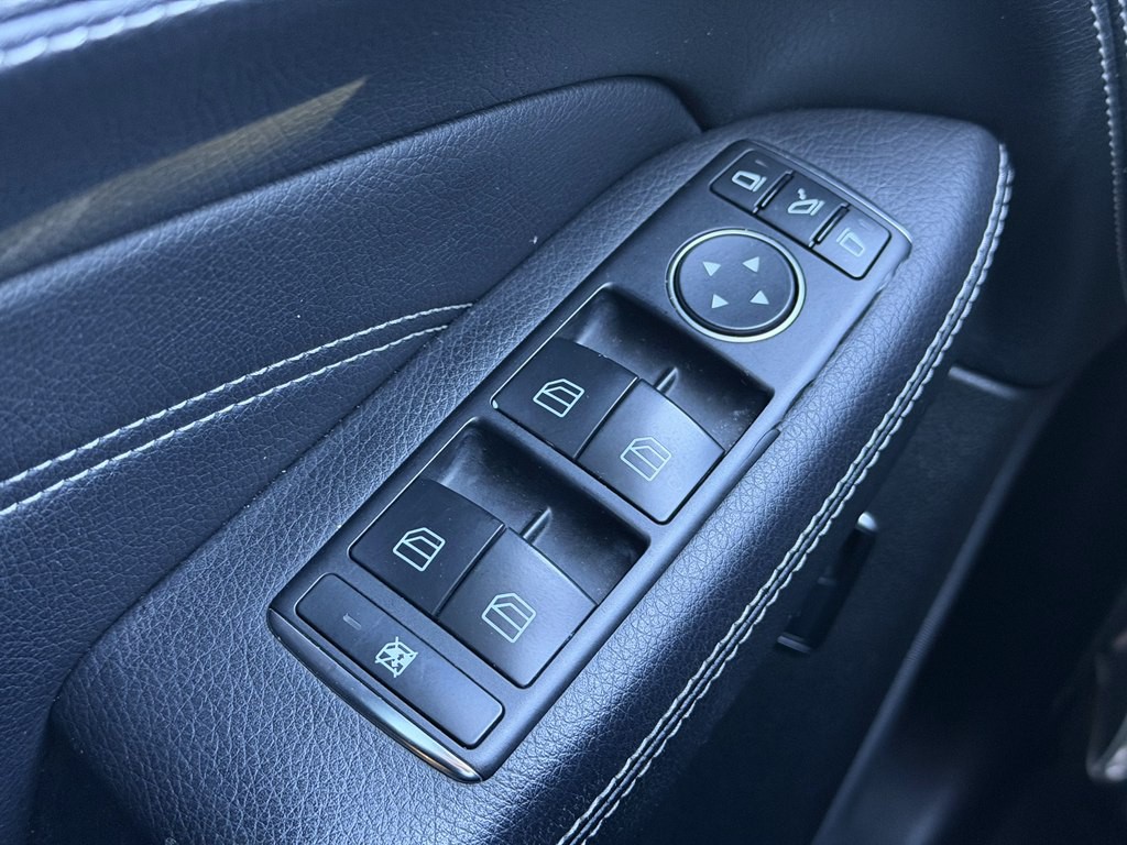 2014 Mercedes-Benz M-Class Image 32