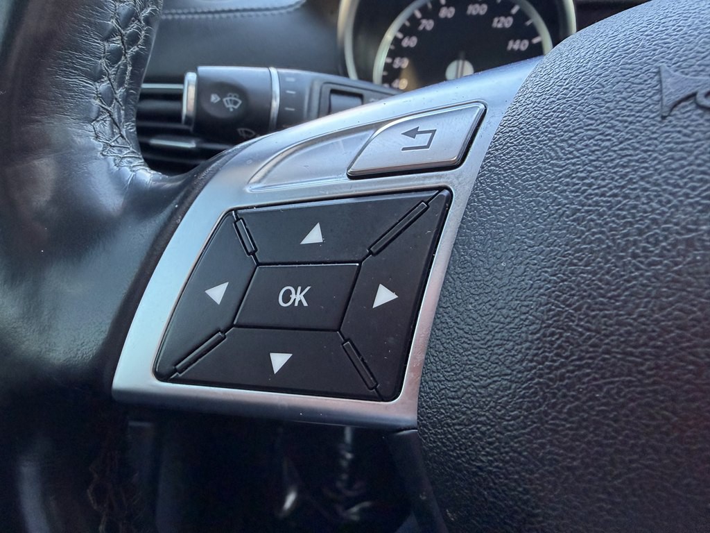 2014 Mercedes-Benz M-Class Image 38