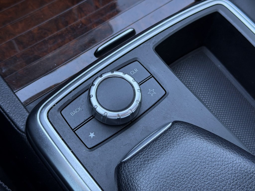 2014 Mercedes-Benz M-Class Image 40