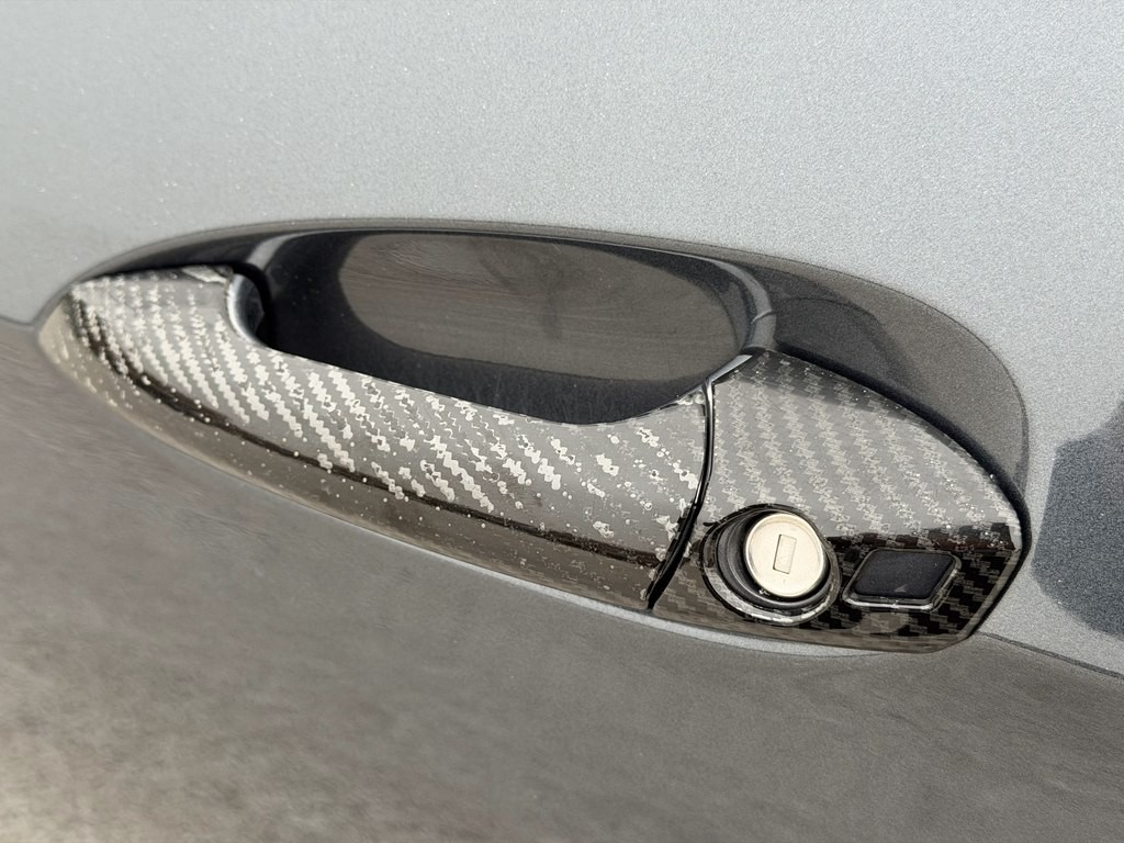 2016 Mercedes-Benz E-Class Image 11