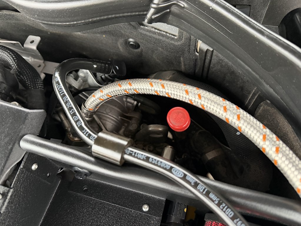 2016 Mercedes-Benz E-Class Image 17