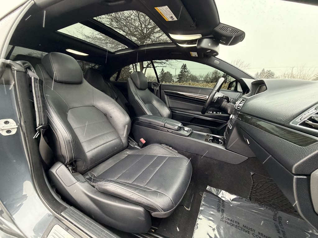 2016 Mercedes-Benz E-Class Image 21