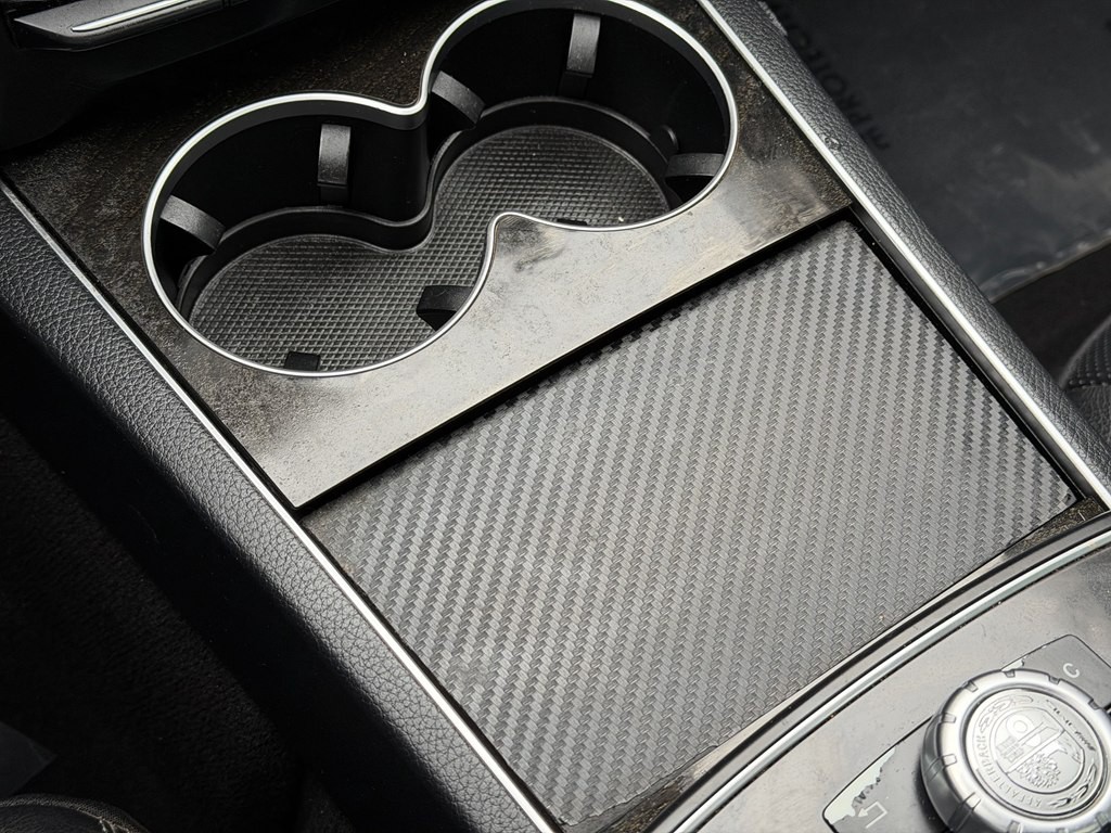 2016 Mercedes-Benz E-Class Image 36