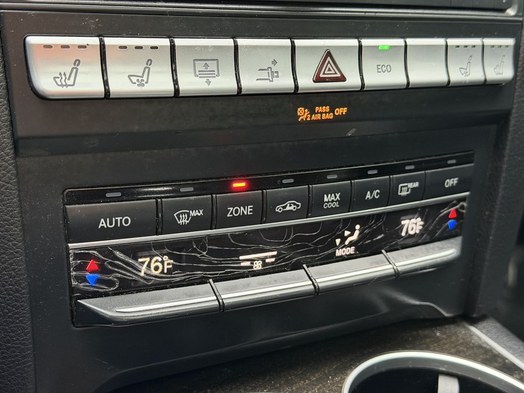 2016 Mercedes-Benz E-Class Image 37