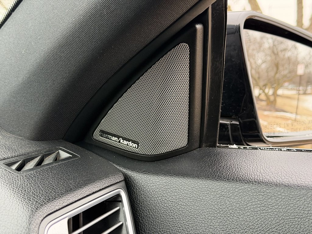 2016 Mercedes-Benz E-Class Image 43