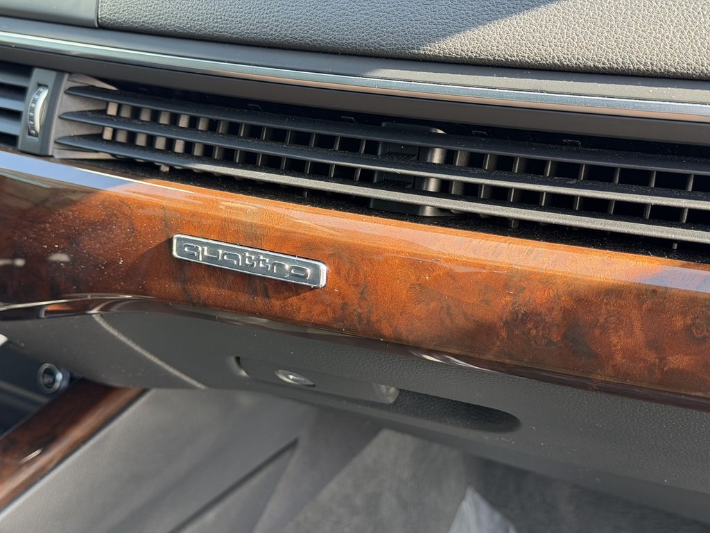 2017 Audi A4 Image 23