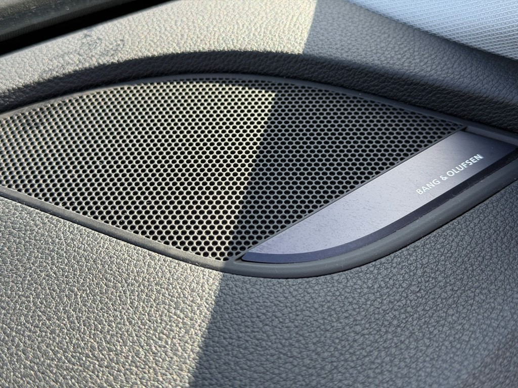 2017 Audi A4 Image 24