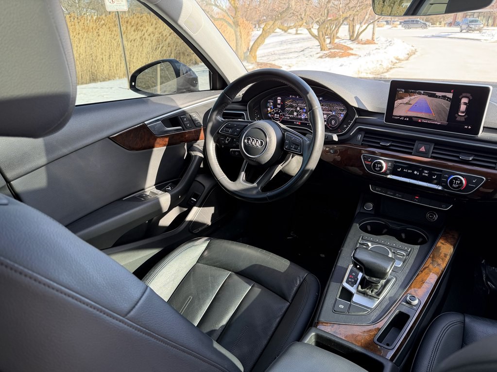 2017 Audi A4 Image 29