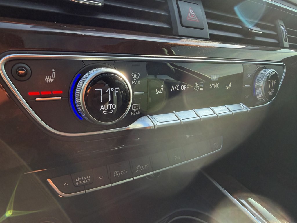 2017 Audi A4 Image 40