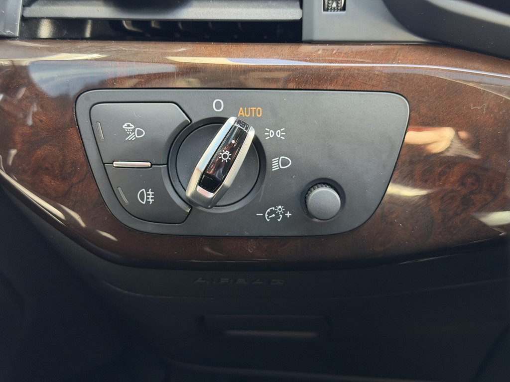 2017 Audi A4 Image 45