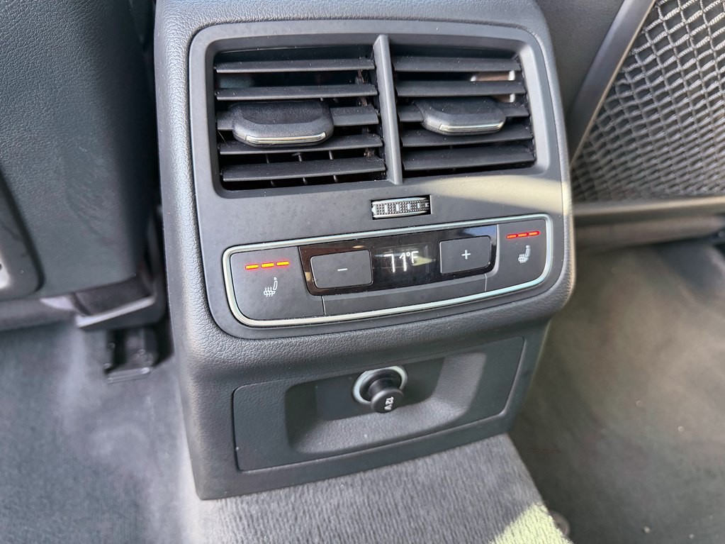 2017 Audi A4 Image 54