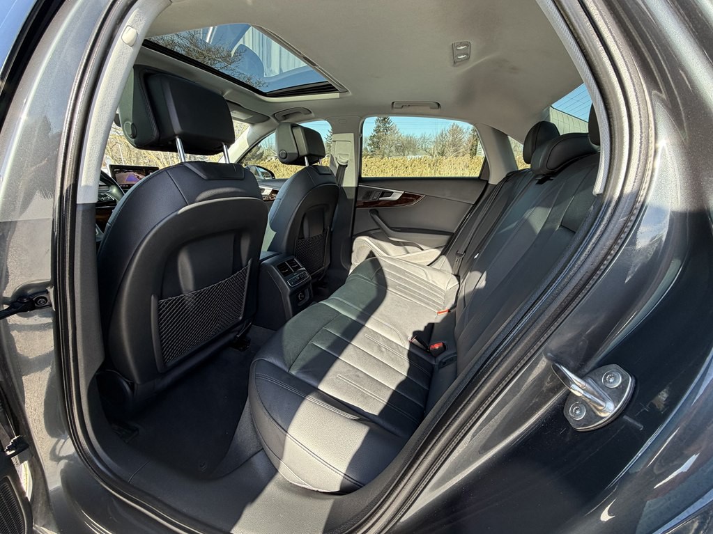 2017 Audi A4 Image 57