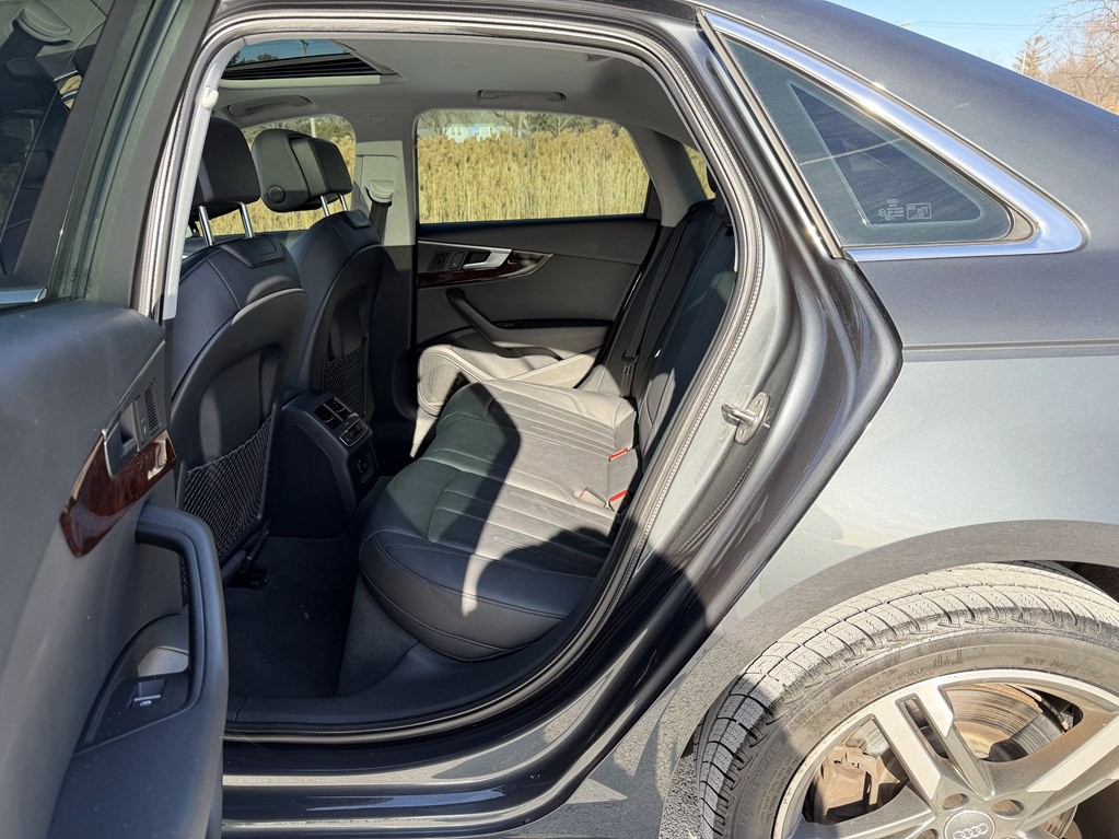 2017 Audi A4 Image 58