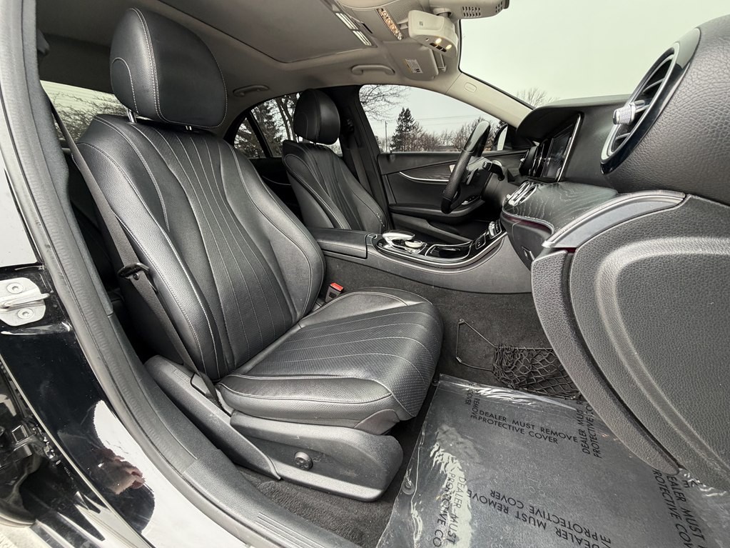 2017 Mercedes-Benz E-Class Image 3