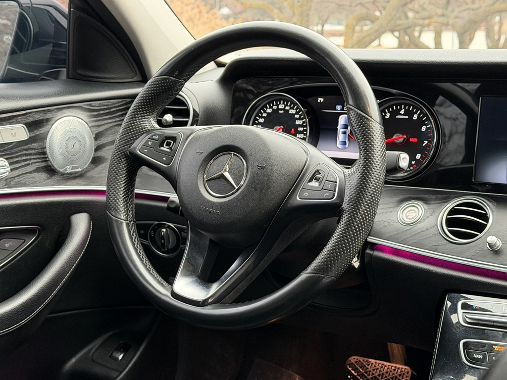 2017 Mercedes-Benz E-Class Image 7