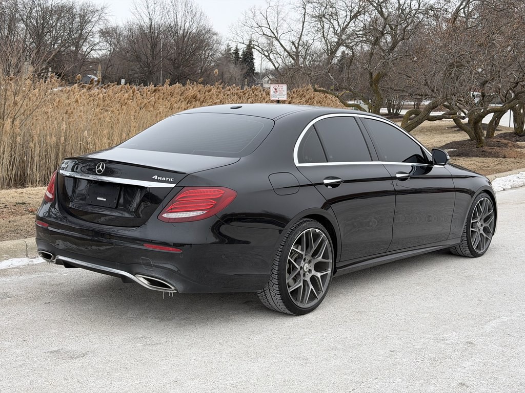 2017 Mercedes-Benz E-Class Image 12