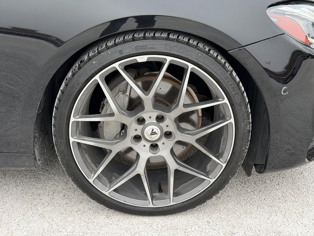 2017 Mercedes-Benz E-Class Image 15