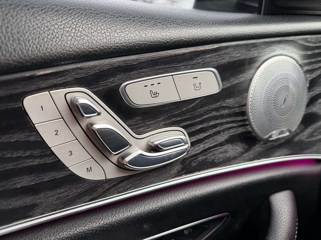 2017 Mercedes-Benz E-Class Image 32