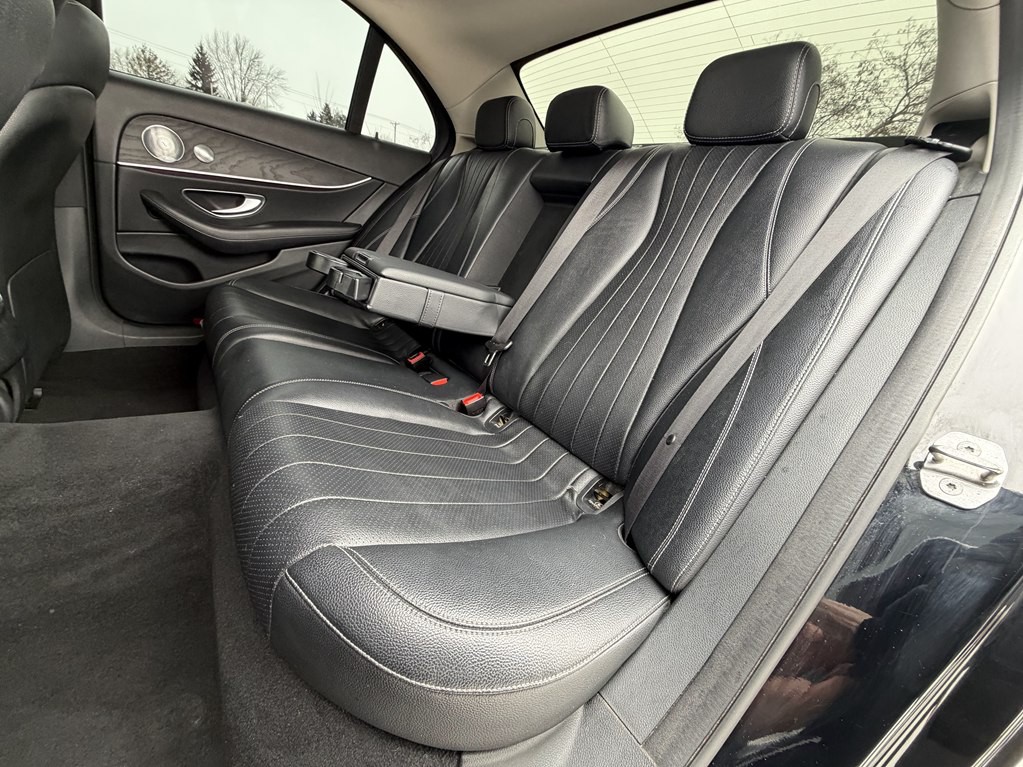 2017 Mercedes-Benz E-Class Image 46