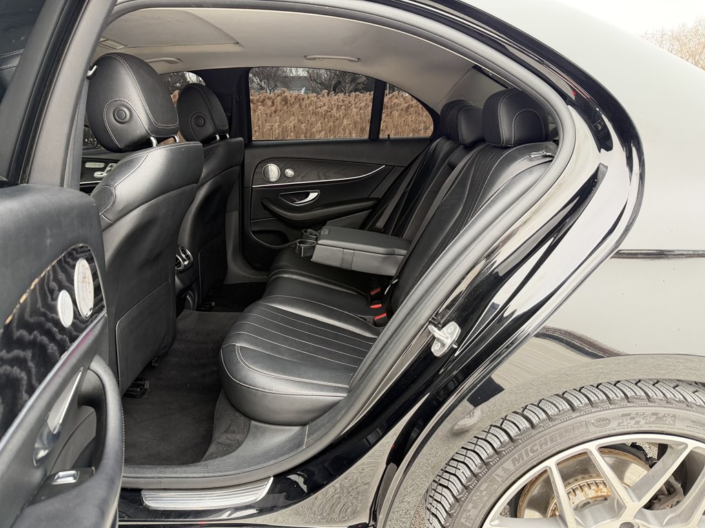 2017 Mercedes-Benz E-Class Image 48