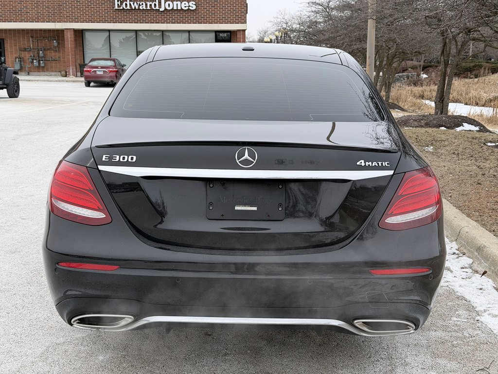 2017 Mercedes-Benz E-Class Image 53