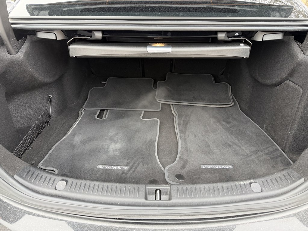 2017 Mercedes-Benz E-Class Image 59