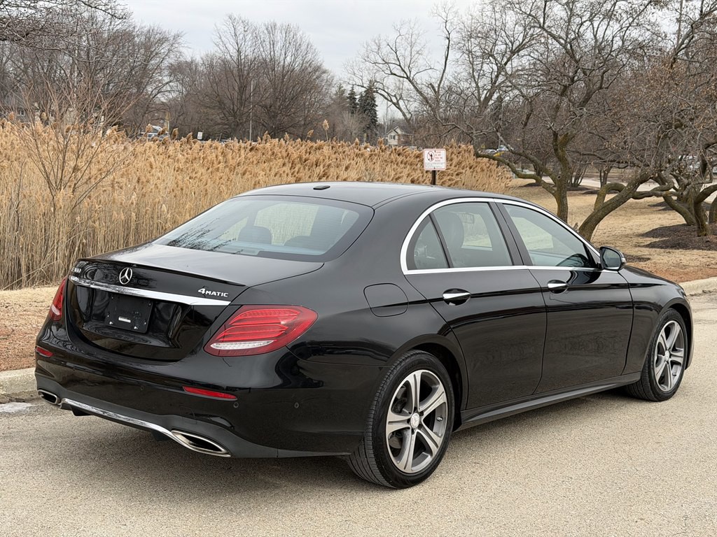 2017 Mercedes-Benz E-Class Image 2