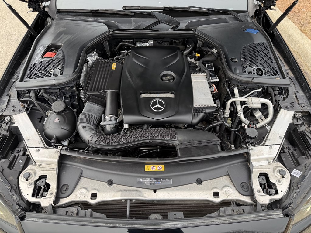 2017 Mercedes-Benz E-Class Image 12