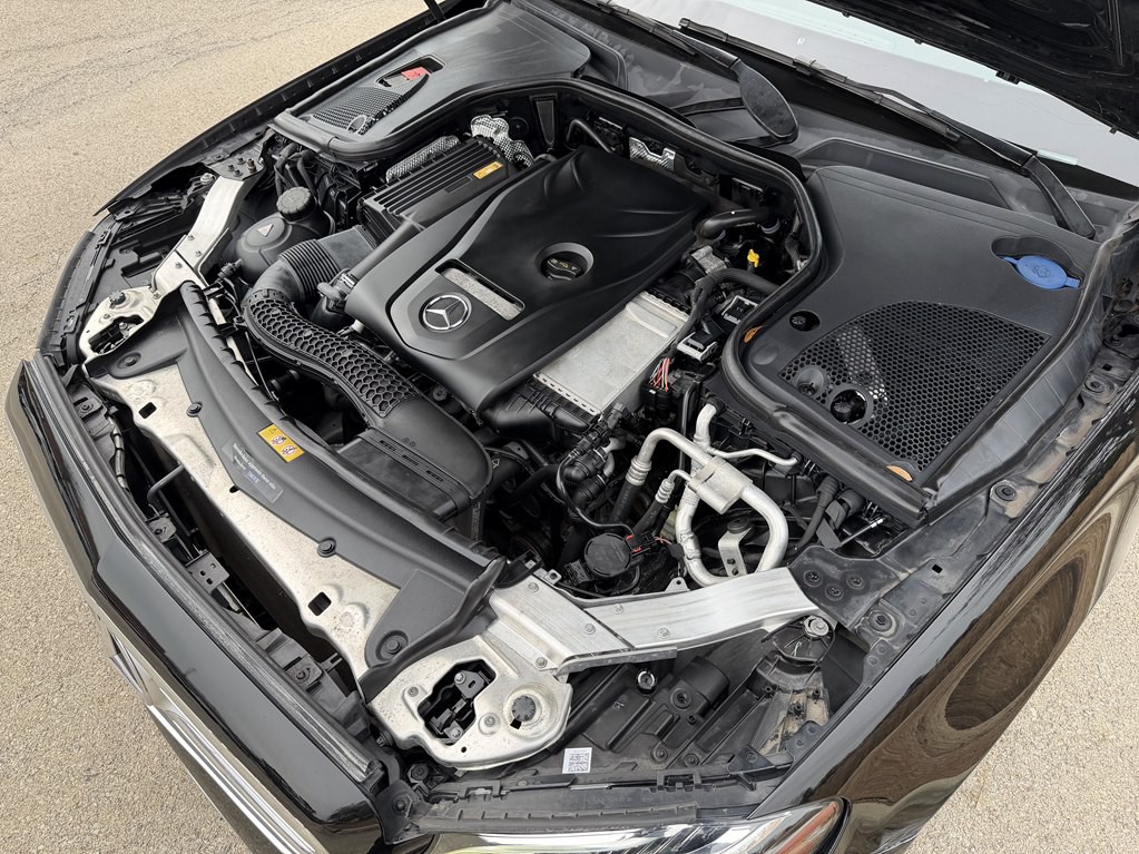 2017 Mercedes-Benz E-Class Image 14