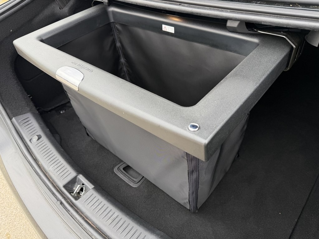 2017 Mercedes-Benz E-Class Image 15