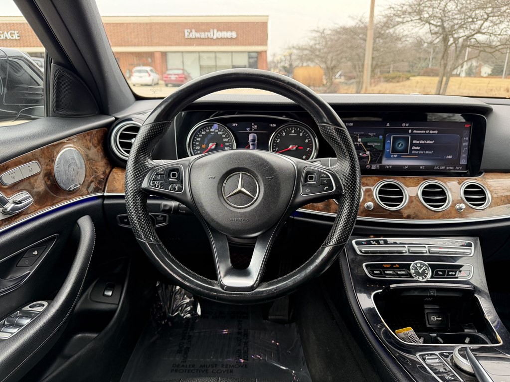 2017 Mercedes-Benz E-Class Image 37