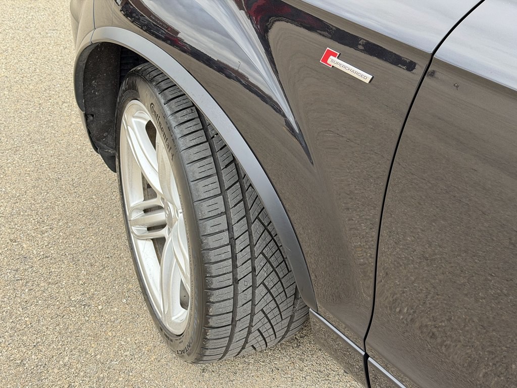 2012 Audi Q7 Image 9