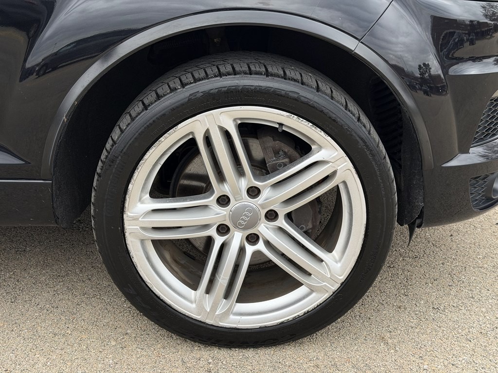 2012 Audi Q7 Image 11