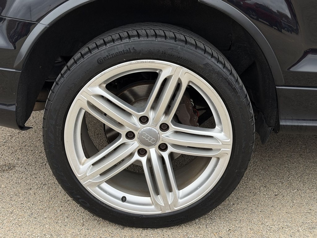 2012 Audi Q7 Image 13