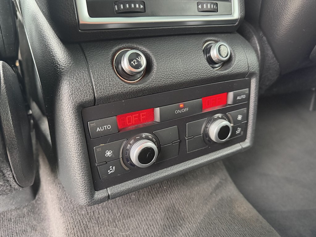 2012 Audi Q7 Image 43