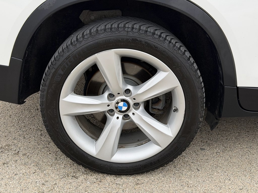 2015 BMW X4 Image 12